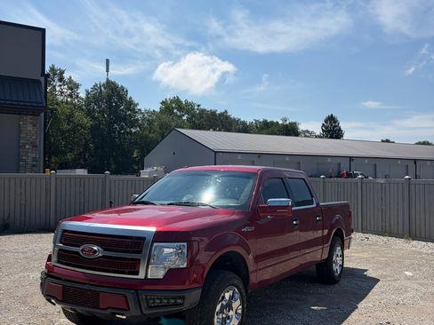 Used 2013 Ford F150 XLT w/ Luxury Equipment Group AWD/4WD image 2
