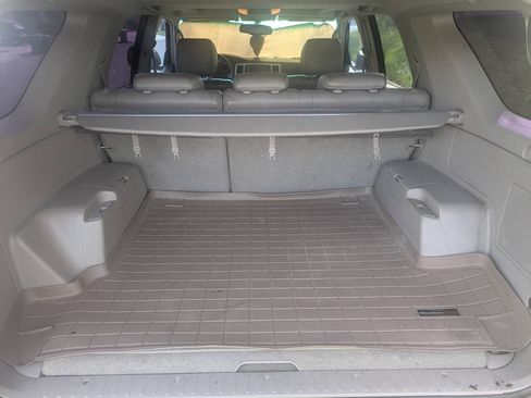 Used 2005 Toyota 4Runner Limited image 11