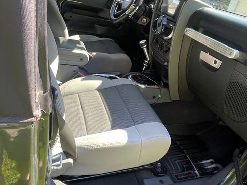 Used 2007 Jeep Wrangler X AWD/4WD image 10