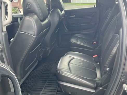 Used 2015 Chevrolet Traverse LT AWD/4WD image 10