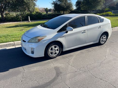 Used 2010 Toyota Prius Two image 13