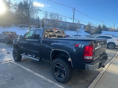 Used 2011 GMC Sierra 1500 SLE w/ Power Tech Package image 13