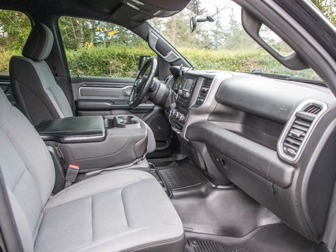 Used 2021 RAM 1500 Big Horn image 16