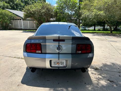 Used 2007 Ford Mustang Shelby GT500 RWD image 5