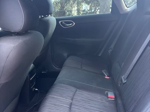 Used 2018 Nissan Sentra SV w/ Premium Package (P01) image 6