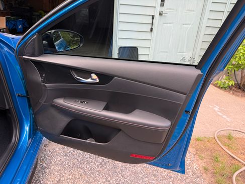 Used 2023 Kia Forte GT FWD image 30