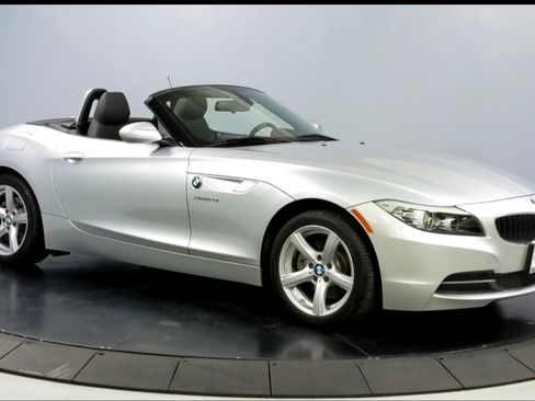 Used 2012 BMW Z4 sDrive28i w/ Premium Pkg RWD image 6