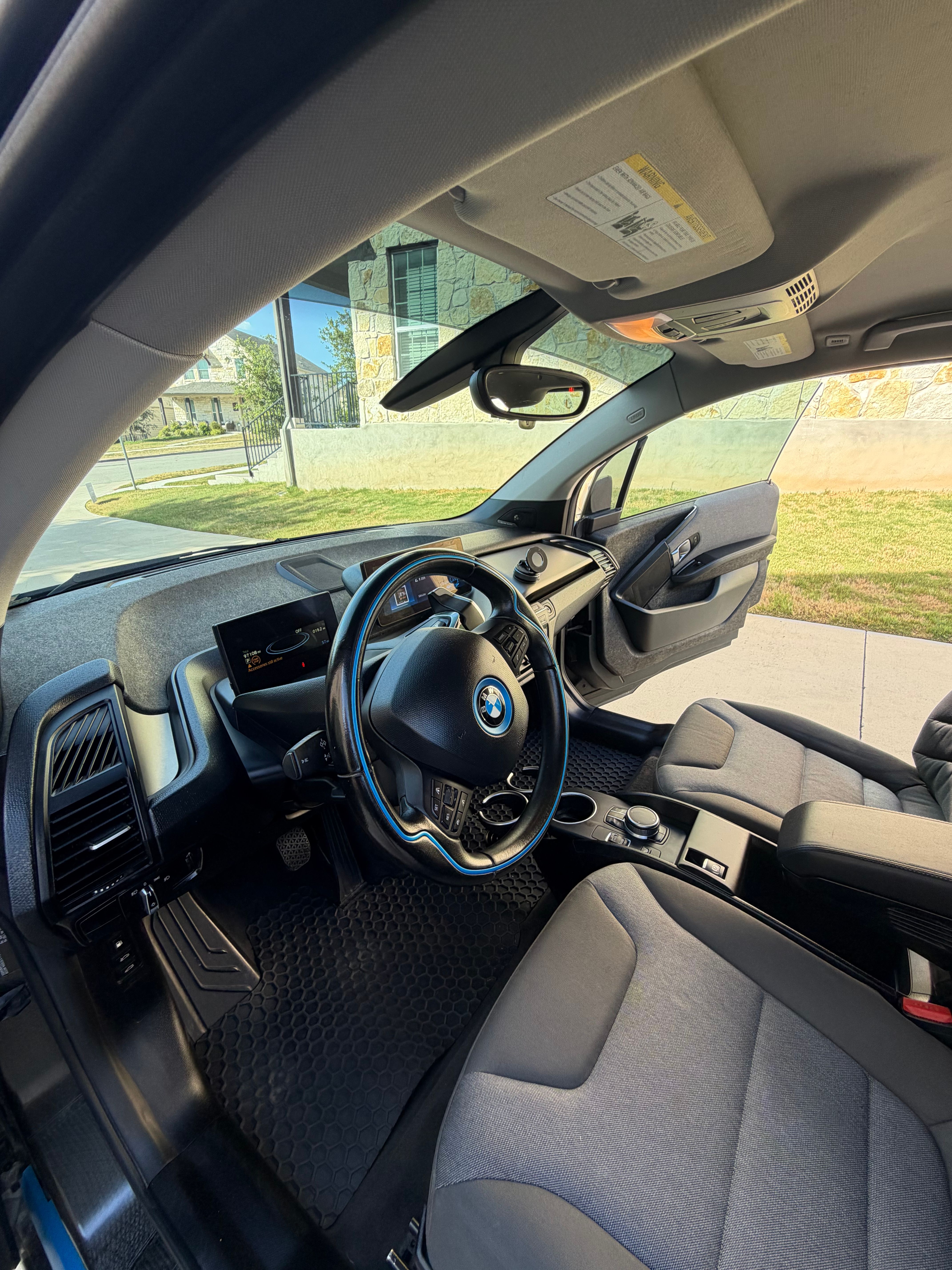 Used 2018 BMW i3 RWD image 12