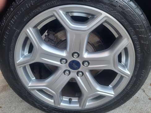 Used 2017 Ford Escape Titanium image 6