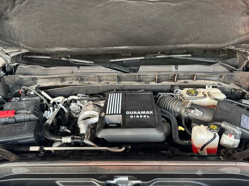 Used 2021 GMC Sierra 1500 SLE w/ X31 Off-Road Package image 13