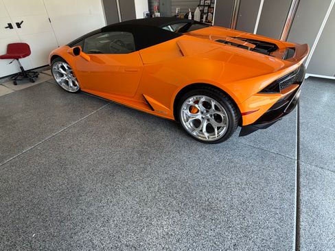 Used 2023 Lamborghini Huracan EVO AWD/4WD image 20