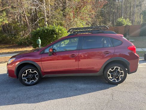 Used 2016 Subaru Crosstrek 2.0i Premium image 5