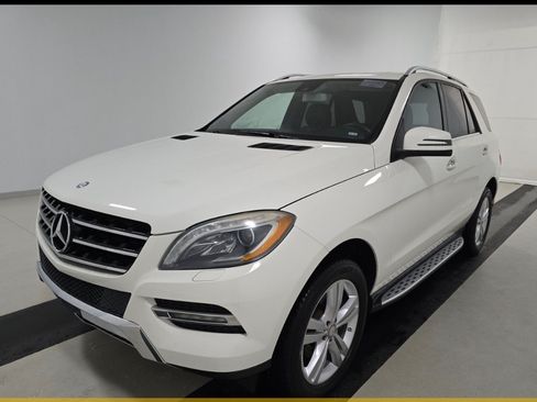 Used 2013 Mercedes-Benz ML 350 4MATIC w/ Premium 1 Pkg image 10