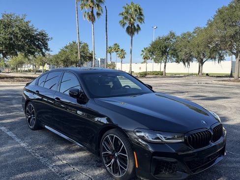Used 2022 BMW 540i w/ Executive Package RWD image 1