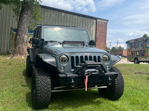 Used 2014 Jeep Wrangler Unlimited Sport w/ Quick Order Package 24S AWD/4WD image 1