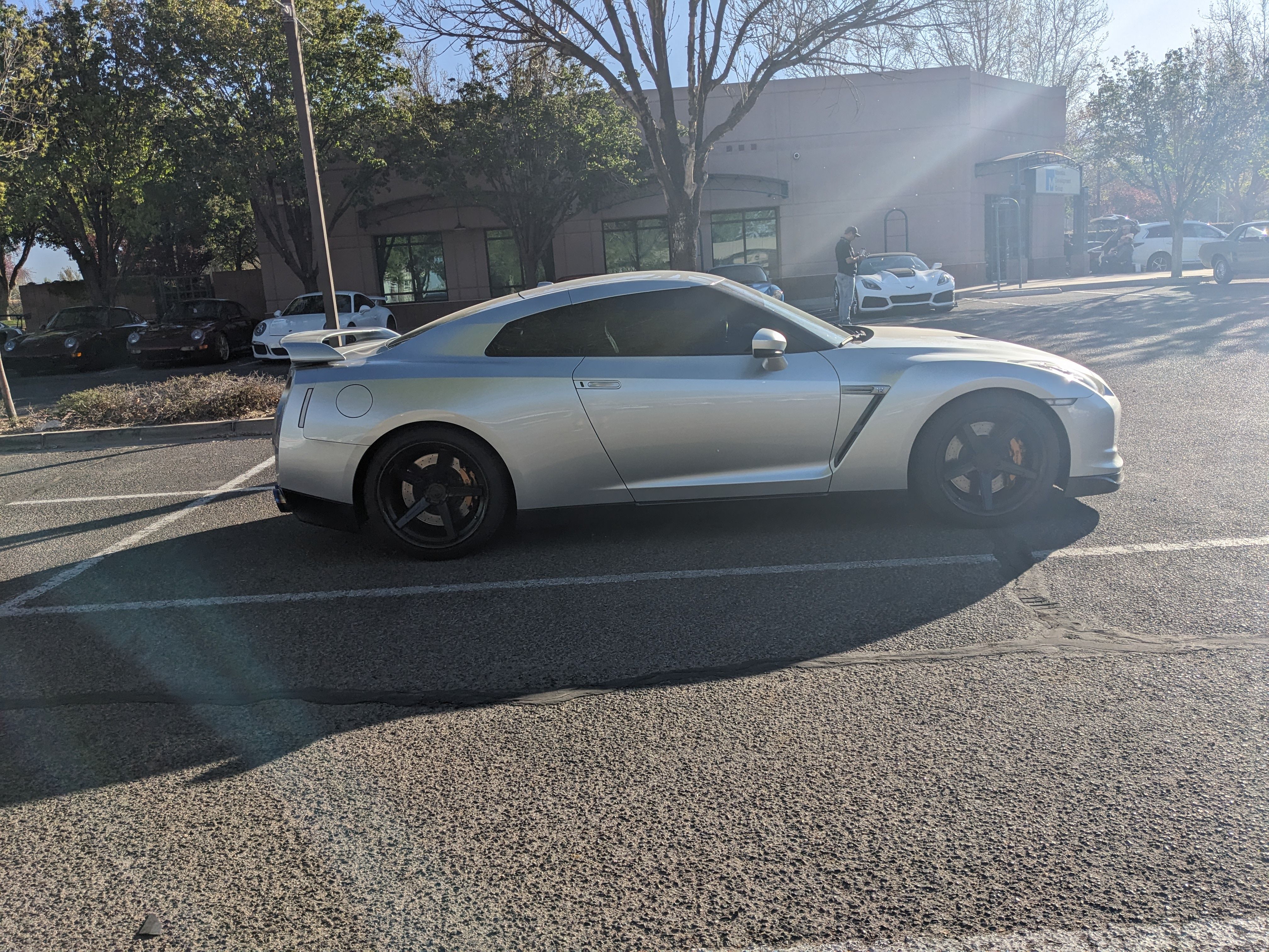 Used 2009 Nissan GT-R Premium AWD/4WD image 13