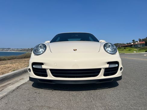 Used 2009 Porsche 911 Turbo image 18