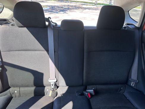 Used 2013 Subaru Crosstrek 2.0i Premium image 16