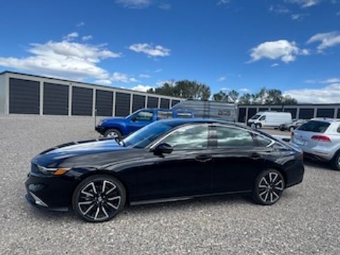 Used 2026 Honda Accord Touring image 1