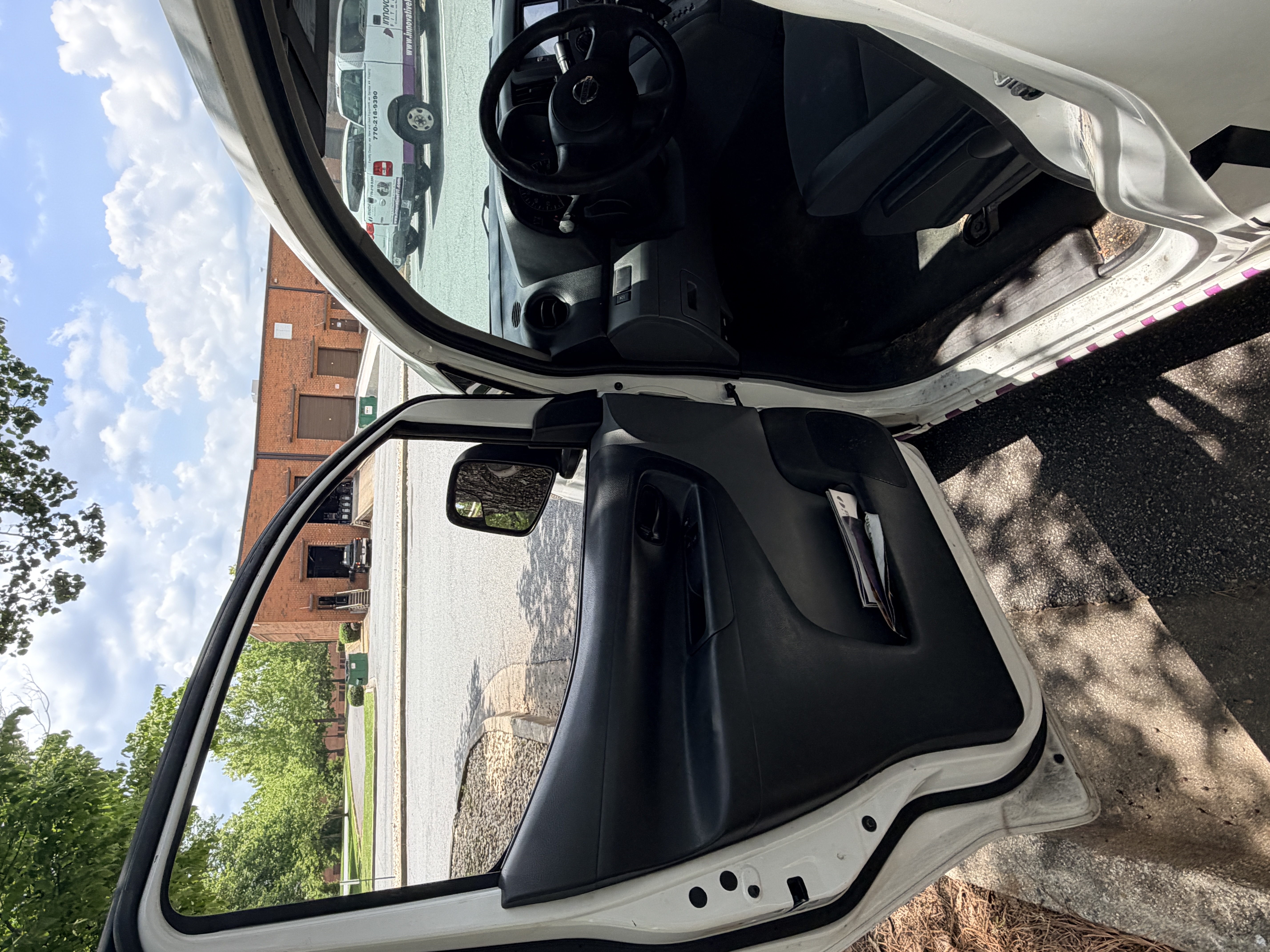 Used 2015 Nissan NV200 S FWD image 20
