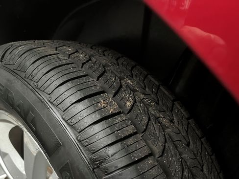 Used 2014 Chevrolet Equinox LT w/ Driver Convenience Package image 28