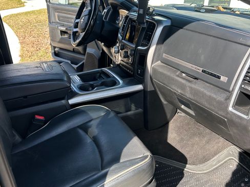 Used 2018 RAM 1500 Limited image 16