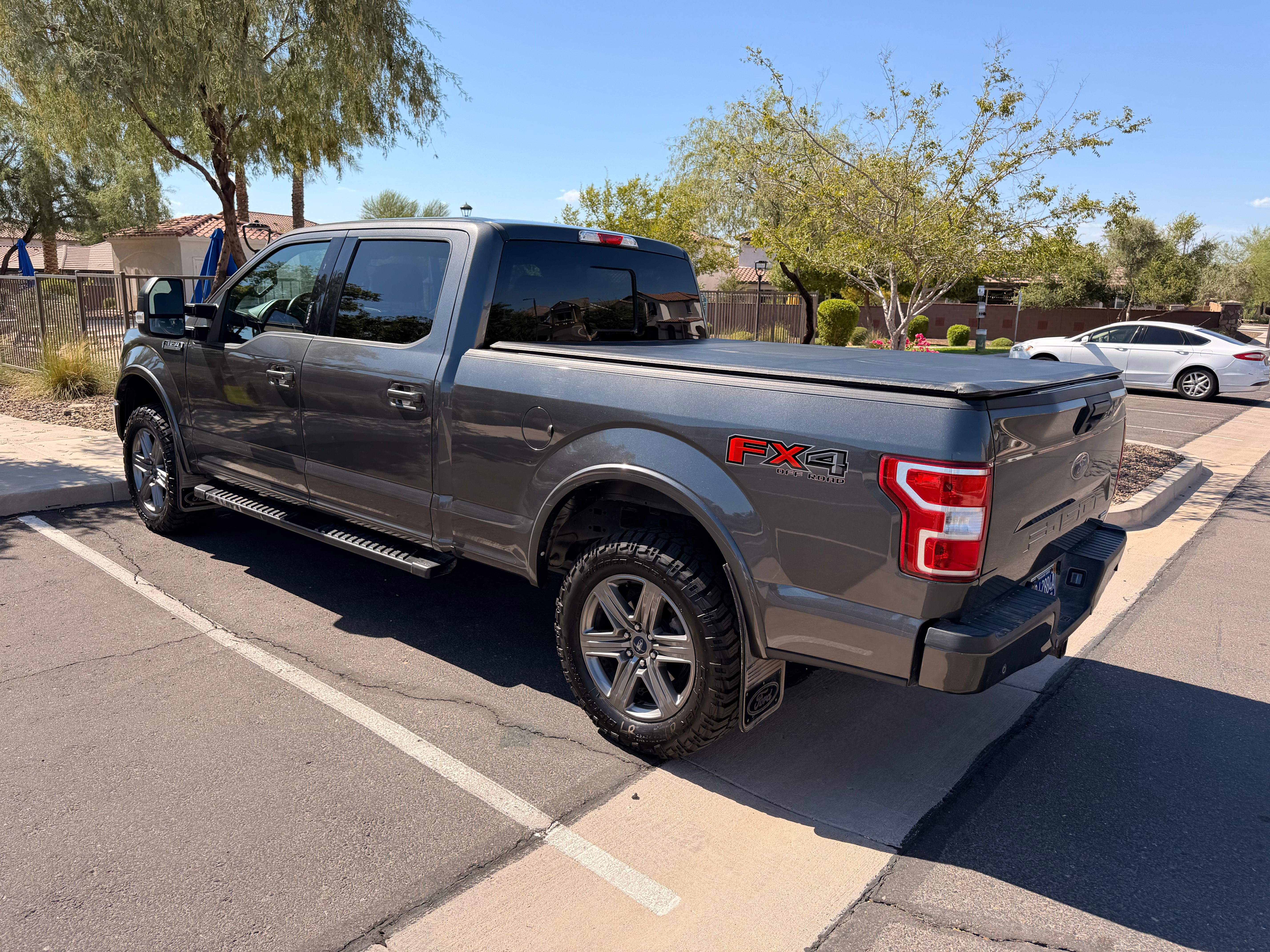 Used 2020 Ford F150 XLT w/ Equipment Group 302A Luxury AWD/4WD image 9