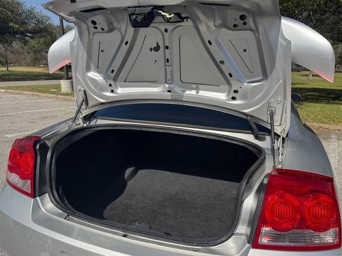 Used 2010 Dodge Charger SXT image 12