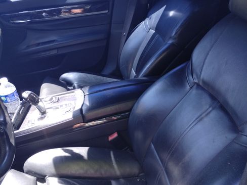 Used 2011 BMW 750i image 4