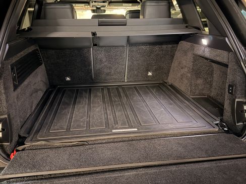 Used 2021 Land Rover Range Rover image 8