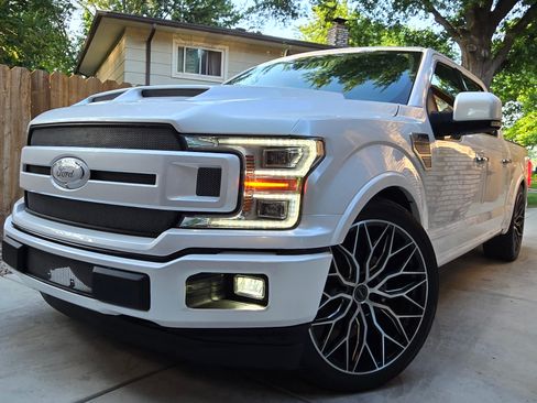 Used 2019 Ford F150 Lariat w/ Equipment Group 502A Luxury image 2