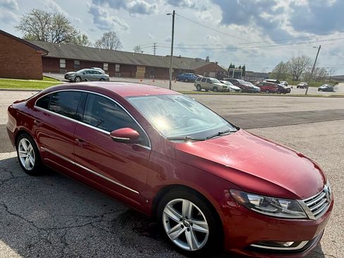 Used 2013 Volkswagen CC Sport image 4
