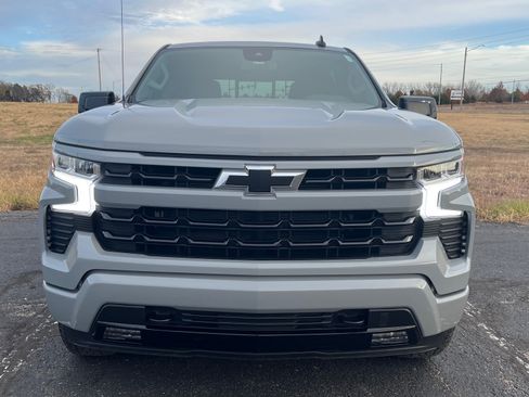 Used 2024 Chevrolet Silverado 1500 RST w/ Convenience Package II image 4
