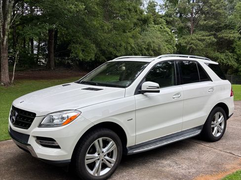 Used 2012 Mercedes-Benz ML 350 4MATIC image 4