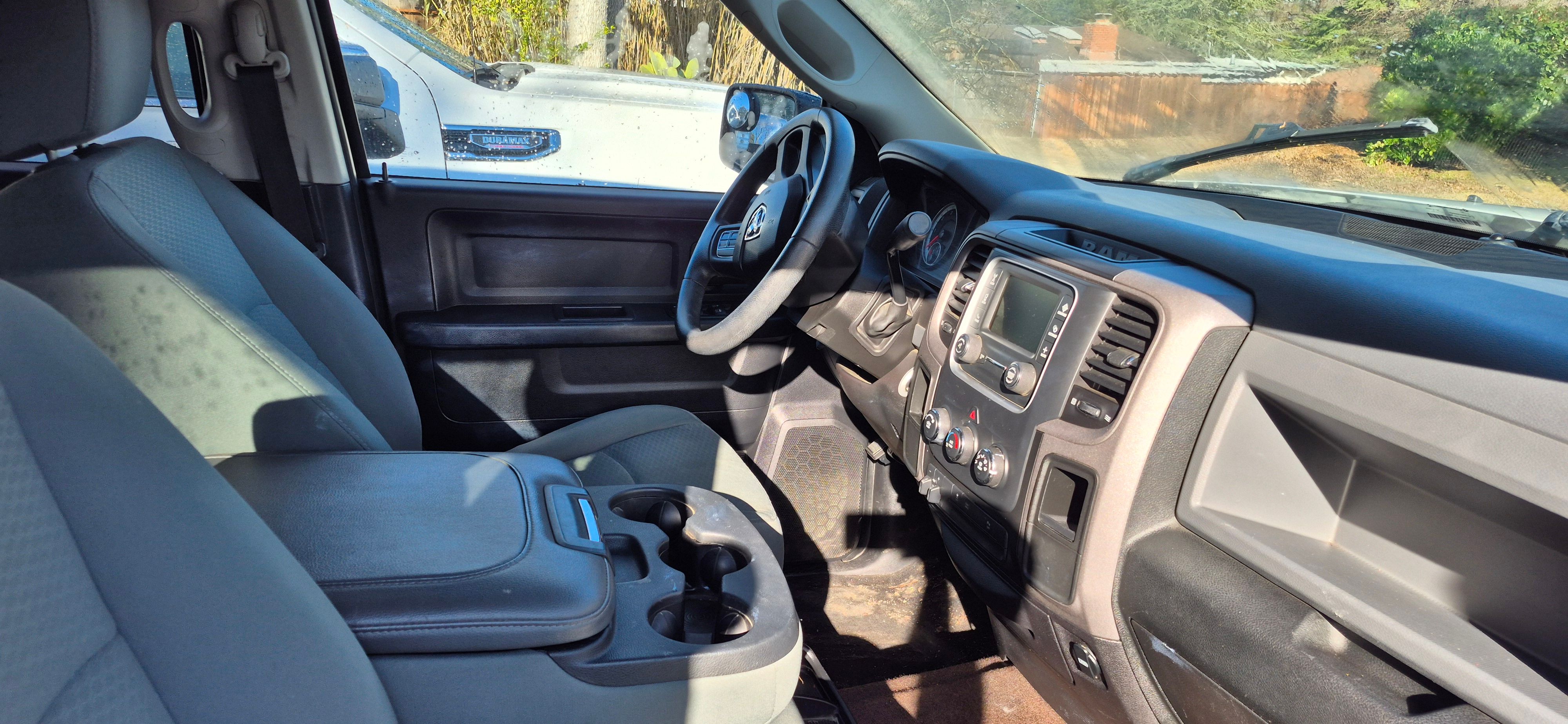 Used 2014 RAM 2500 Tradesman w/ Chrome Appearance Group RWD image 4