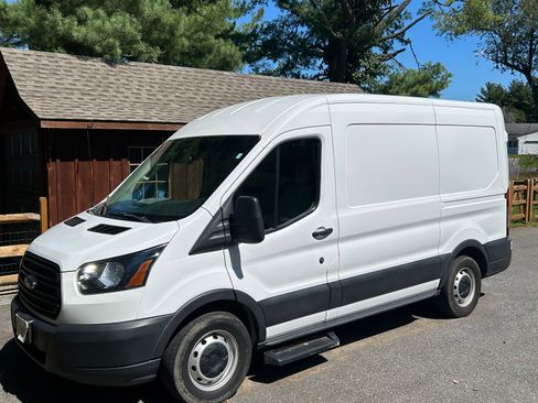 Used 2019 Ford Transit 150 130 Medium Roof image 16