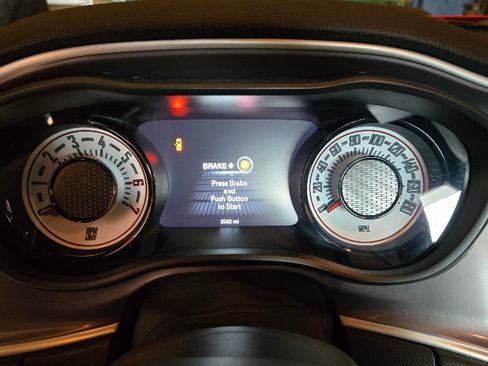 Used 2022 Dodge Challenger R/T Scat Pack image 25