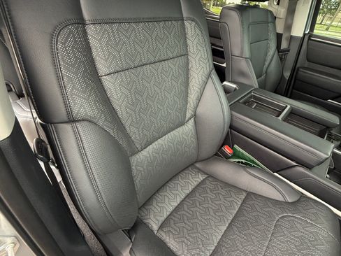 Used 2022 Toyota Tundra Limited RWD image 10