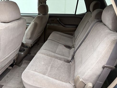 Used 2002 Toyota Sequoia SR5 image 13