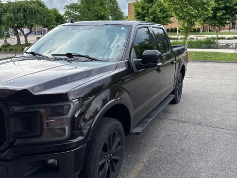 Used 2020 Ford F150 Lariat w/ Equipment Group 502A Luxury AWD/4WD image 2