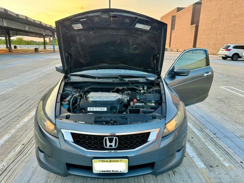 Used 2009 Honda Accord EX-L image 2
