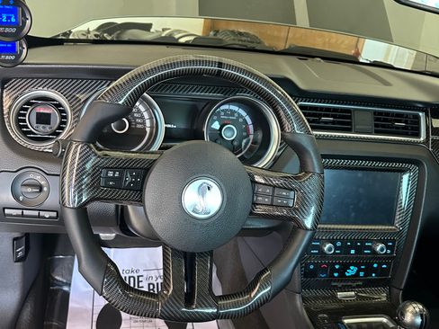 Used 2013 Ford Mustang Shelby GT500 RWD image 15