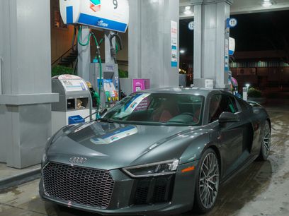 Used 2018 Audi R8 V10 plus