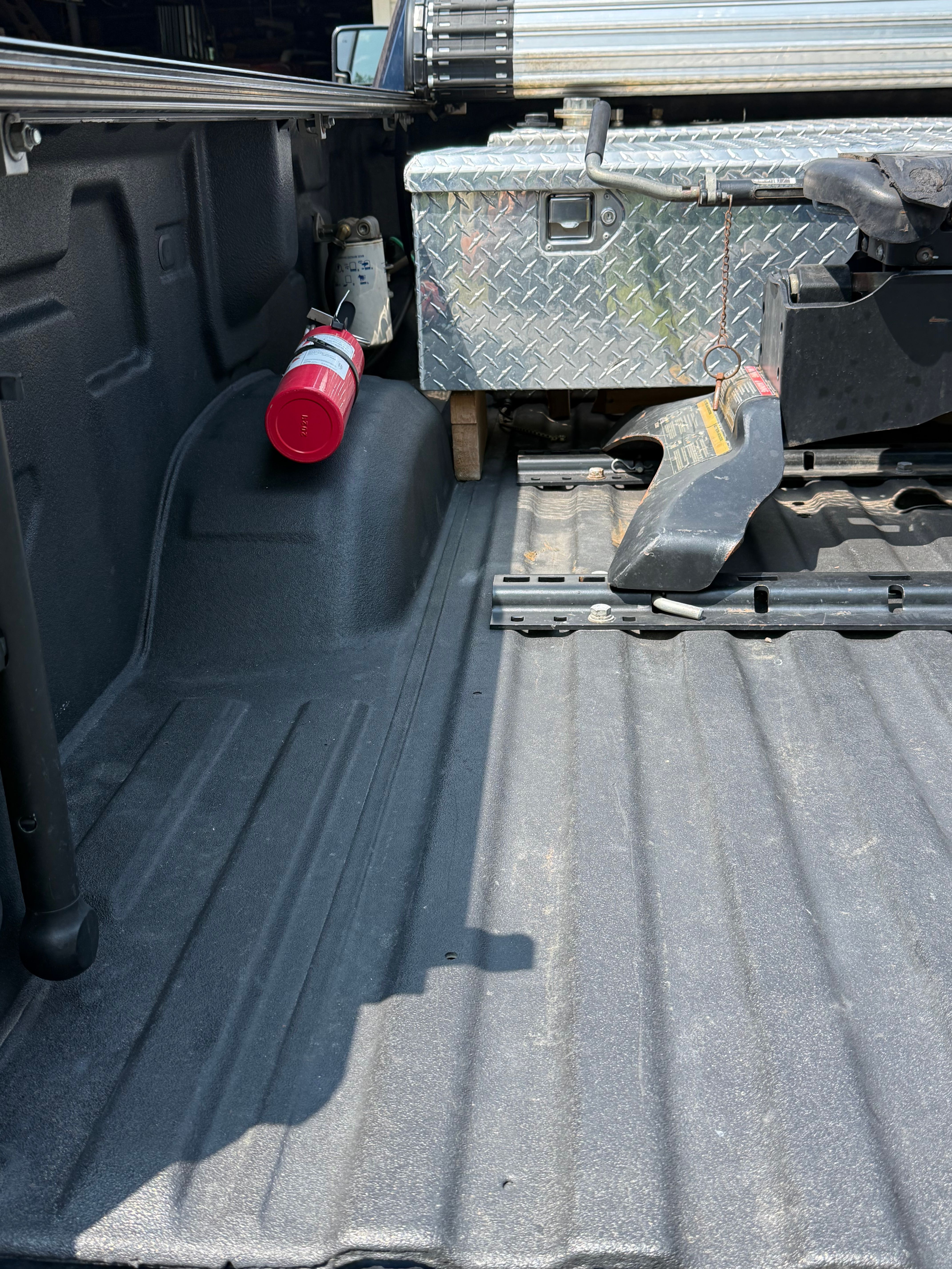 Used 2022 GMC Sierra 3500 Denali AWD/4WD image 16