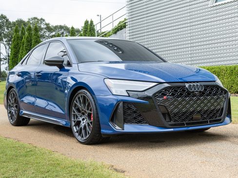 Used 2025 Audi RS 3 image 9