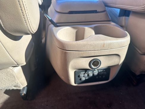 Used 2004 Ford Excursion Limited image 17