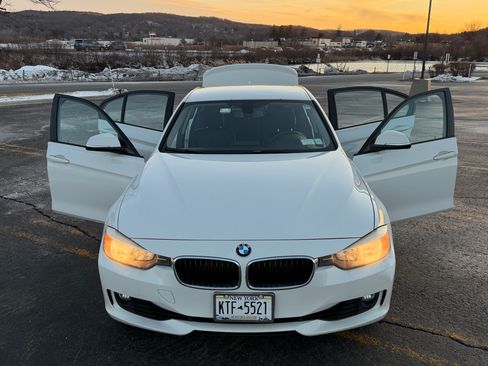 Used 2013 BMW 328i Sedan image 1