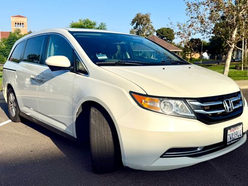 Used 2017 Honda Odyssey EX-L image 1