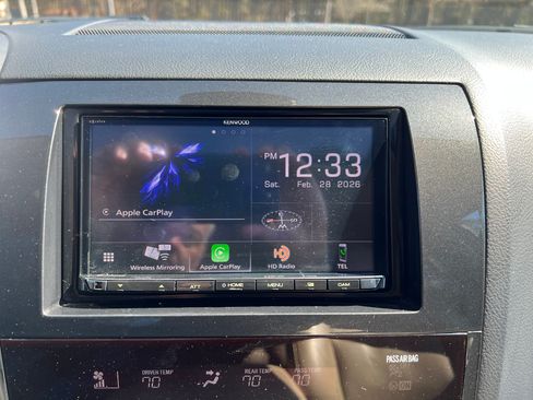 Used 2019 Toyota Sequoia Platinum image 10