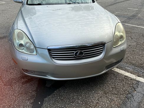Used 2002 Lexus SC 430 Convertible RWD image 1